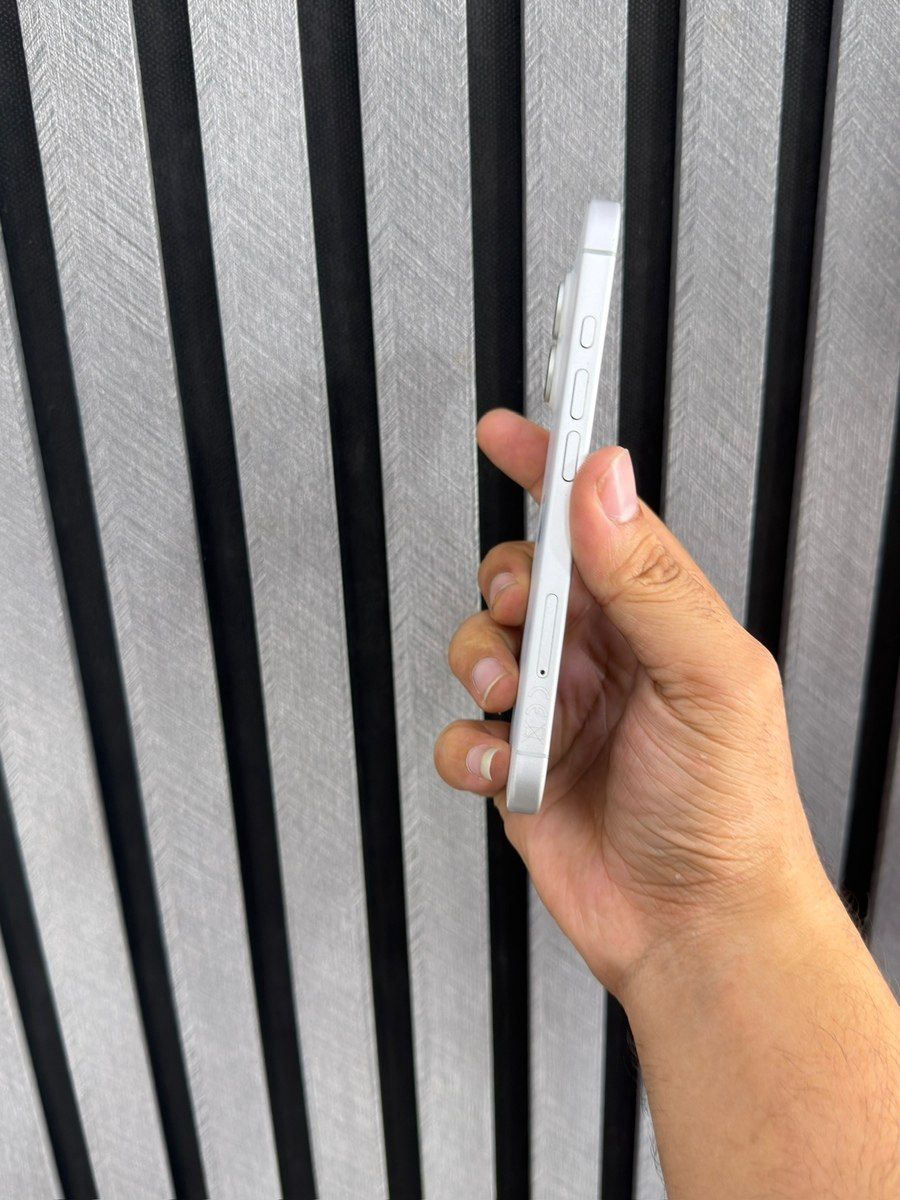 Apple iPhone 16 White 128GB/8GB — Smartfonlar, Bakı (4)