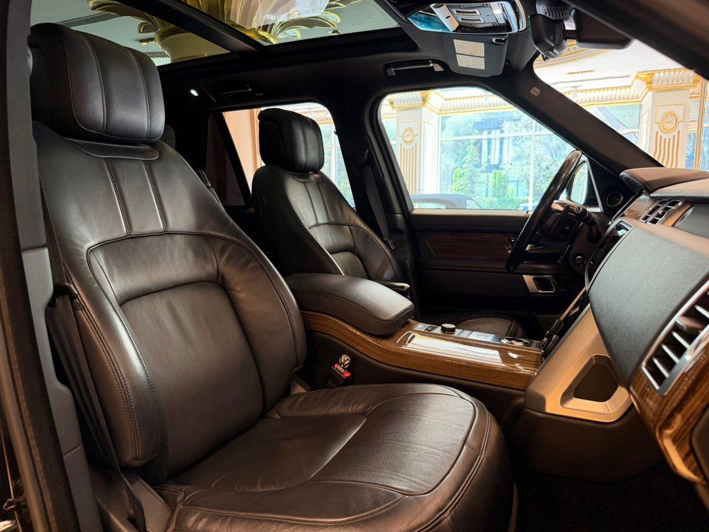 Land Rover Range Rover, 3.0 L, 2018 il, 98 000 km — Avtomobillər, Bakı (12)