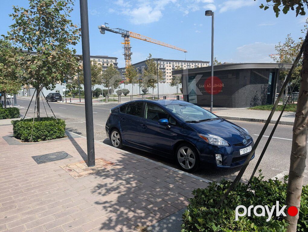 Toyota Prius, 1.8 L, 1.3 kWh, 2010 il, 346 814 km — Avtomobillər, Bakı (10)