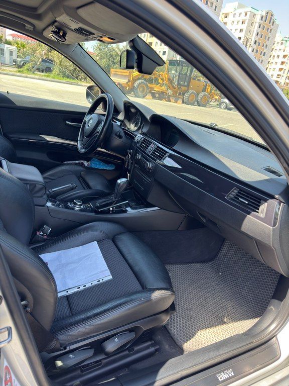 BMW 320, 2.0 L, 2009 il, 260 000 km — Avtomobillər, Sumqayıt (12)
