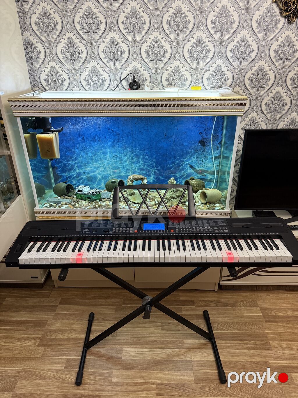 Sintezator, İşlənmiş, Ünvandan götürmə — Pianino və digər klaviş alətləri, Bakı