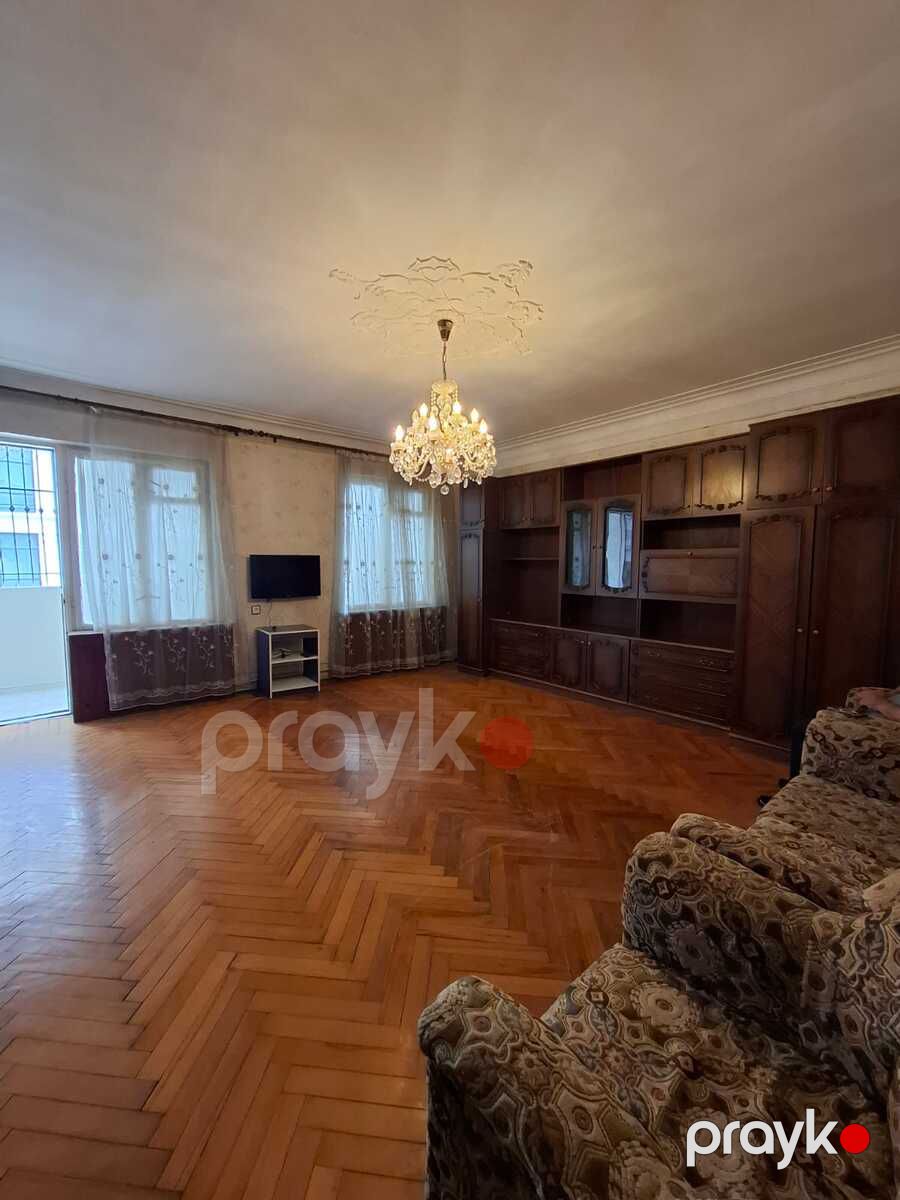 Satılır 4 otaqlı köhnə tikili 80 m² — Mənzil, Bakı (2)