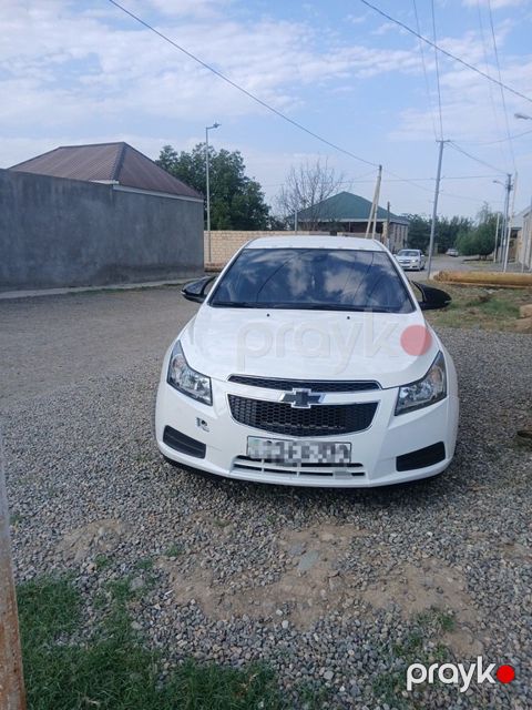Chevrolet Cruze, 1.6 L, 2013 il, 500 000 km