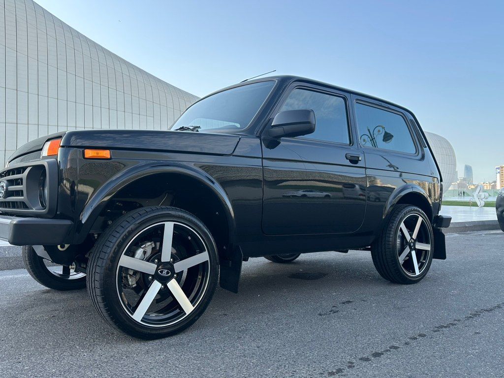 Lada (VAZ) Niva, 1.7 L, 2025 il, 13 200 km — Avtomobillər, Bakı (4)