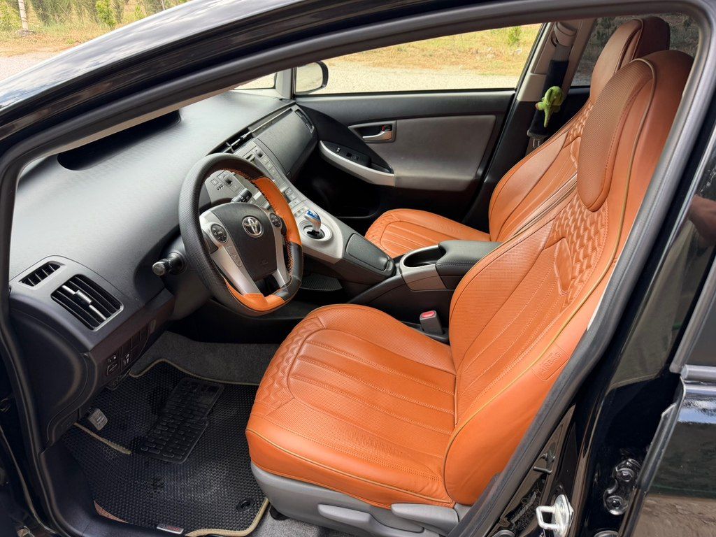 Toyota Prius, 1.8 L, 1.3 kWh, 2015 il, 281 635 km — Avtomobillər, Bakı (5)