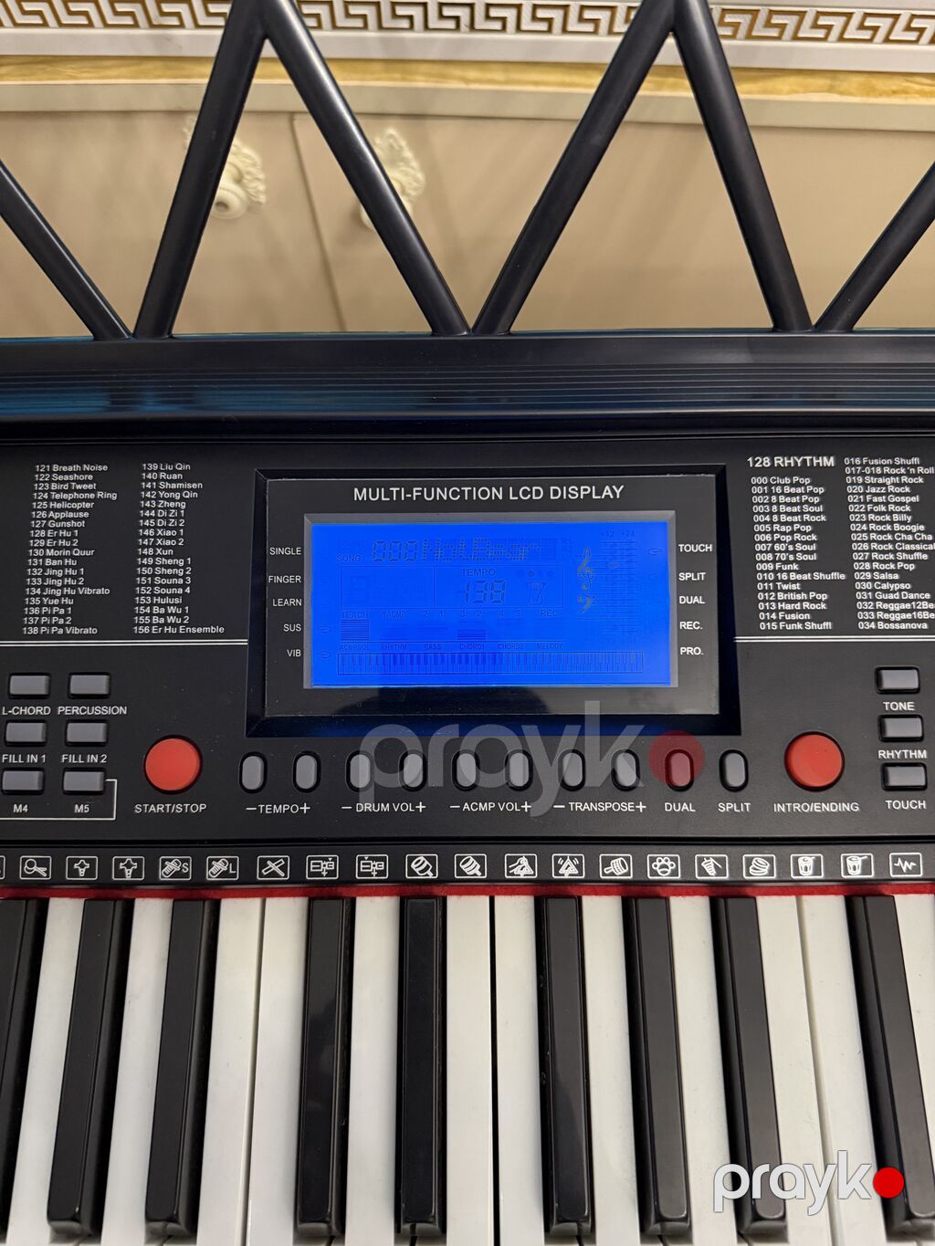 Sintezator, İşlənmiş, Ünvandan götürmə — Pianino və digər klaviş alətləri, Bakı (3)
