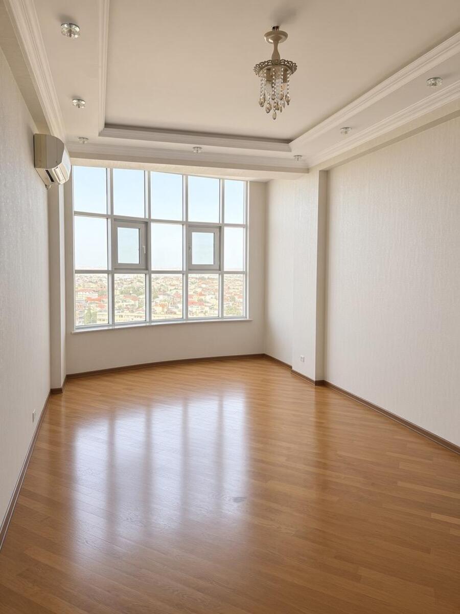 Satılır 4 otaqlı yeni tikili 180 m² — Mənzil, Bakı (9)