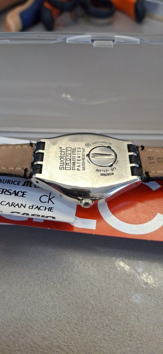 Swatch qol saatı — Şəxsi əşyalar, Bakı (3)