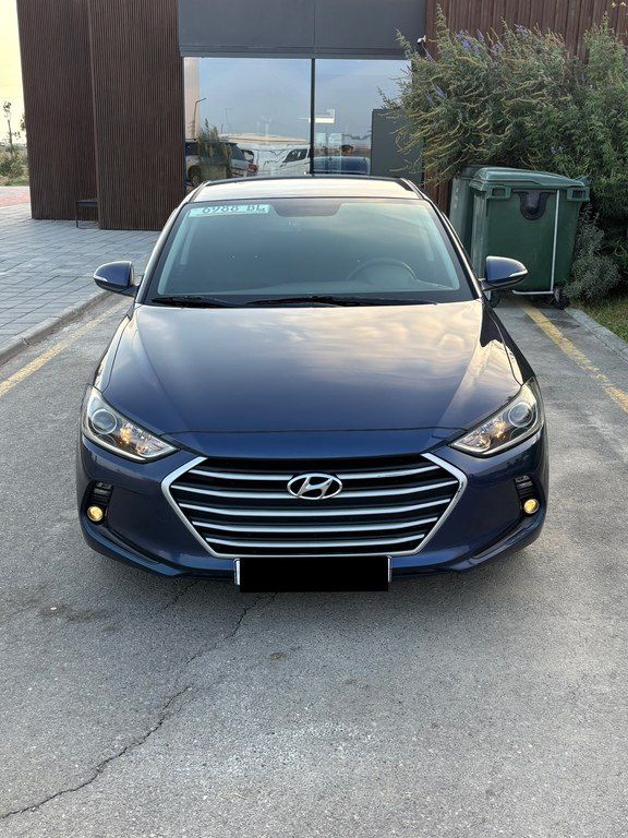 Hyundai Avante, 1.6 L, 2017 il, 197 000 km — Avtomobillər, Bakı