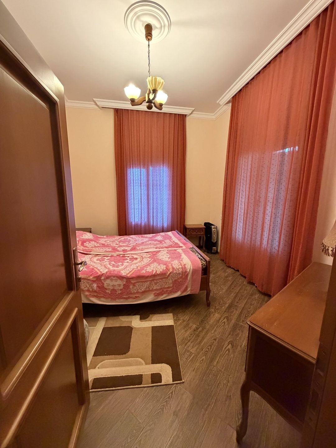 Satılır 12 otaqlı həyət evi/bağ evi 600 m² — Ev, villa, Bakı (5)