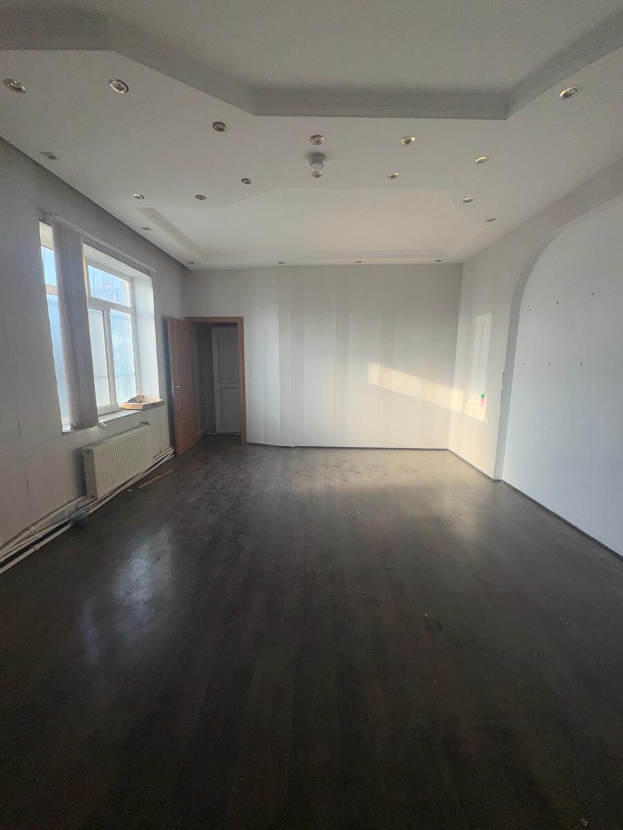 İcarəyə verilir 11 otaqlı ofis 325 m² — Ofis, Bakı (5)