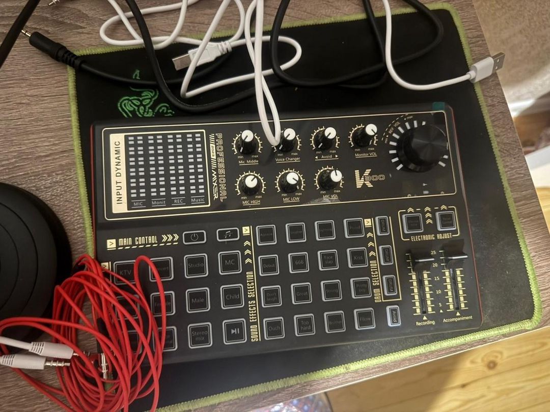 Sound card + mikrofon V8 — Səs texnikası, Bakı