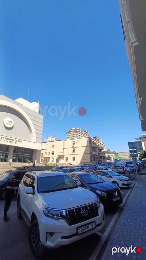 İcarəyə verilir 3 otaqlı yeni tikili 90 m² — Bakı