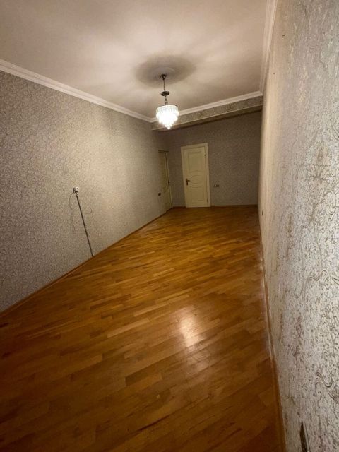 Satılır 3 otaqlı yeni tikili 140 m² — Bakı