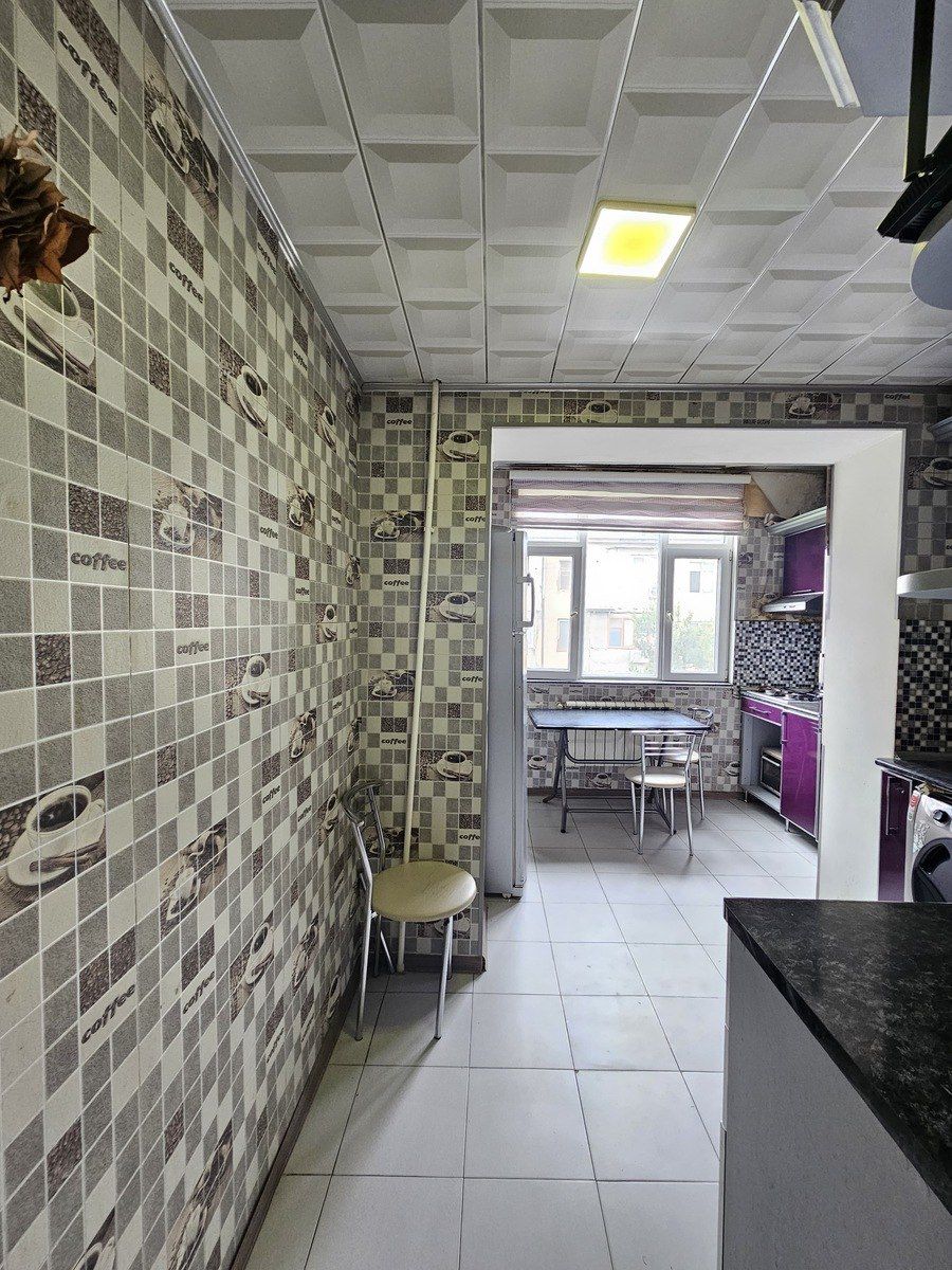 Satılır 3 otaqlı köhnə tikili 75 m² — Mənzil, Bakı (12)