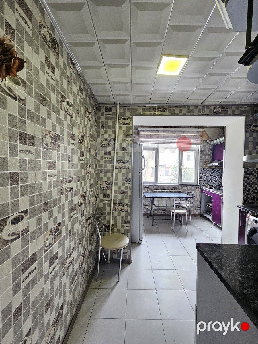 Satılır 3 otaqlı köhnə tikili 75 m² — Mənzil, Bakı (12)
