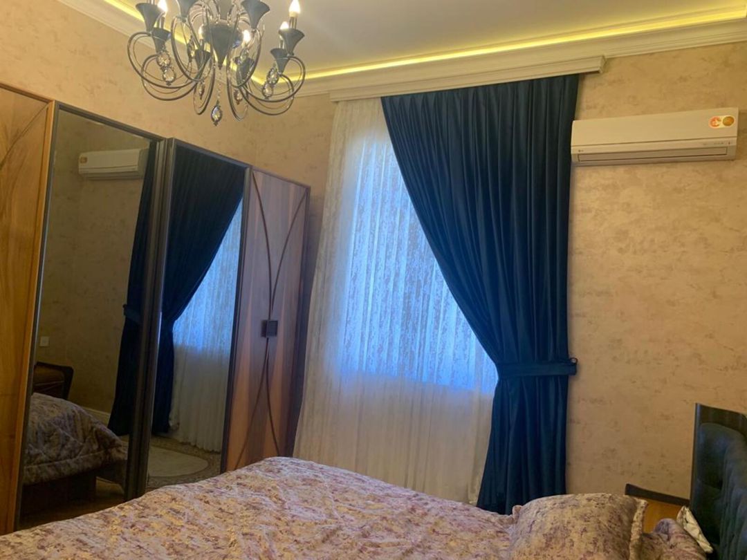 İcarəyə verilir 7 otaqlı həyət evi/bağ evi 340 m² — Ev, villa, Bakı (5)