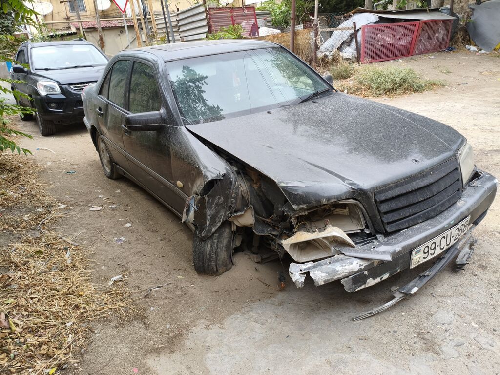 Mercedes-Benz C 180: 1.8 l 1999 il Sedan — Avtomobillər, Digah (6)