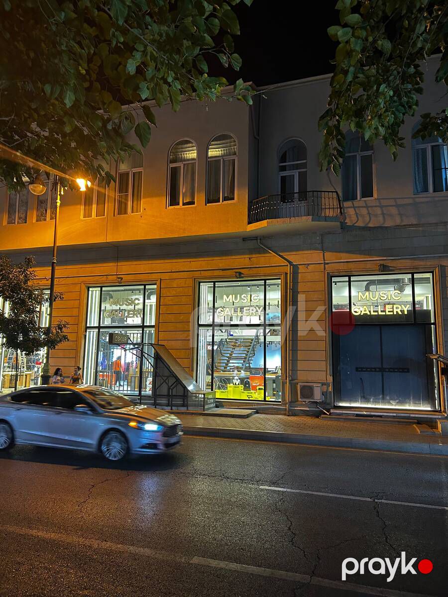 İcarəyə verilir 4 otaqlı köhnə tikili 160 m² — Mənzil, Bakı (11)