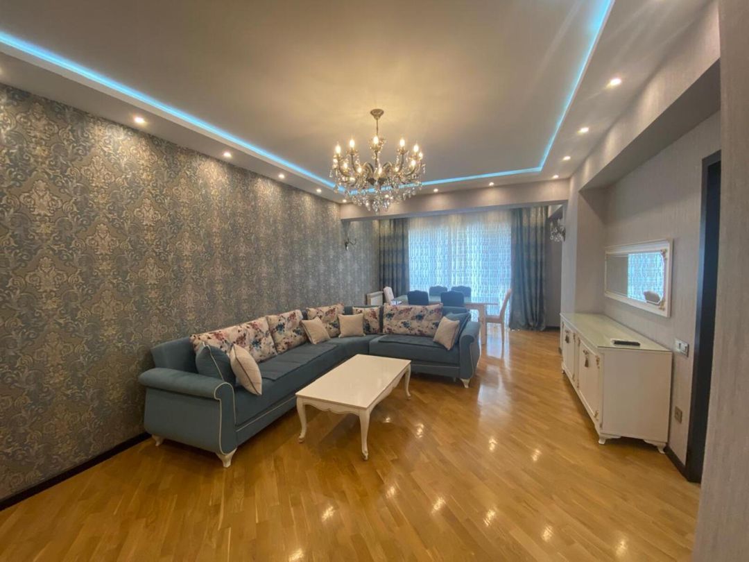 İcarəyə verilir 2 otaqlı yeni tikili 97 m² — Mənzil, Bakı (5)