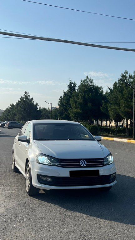 Volkswagen Polo, 1.6 L, 2018 il, 128 000 km — Avtomobillər, Bakı (2)