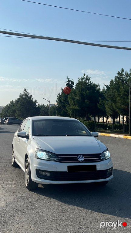 Volkswagen Polo, 1.6 L, 2018 il, 128 000 km — Avtomobillər, Bakı (2)