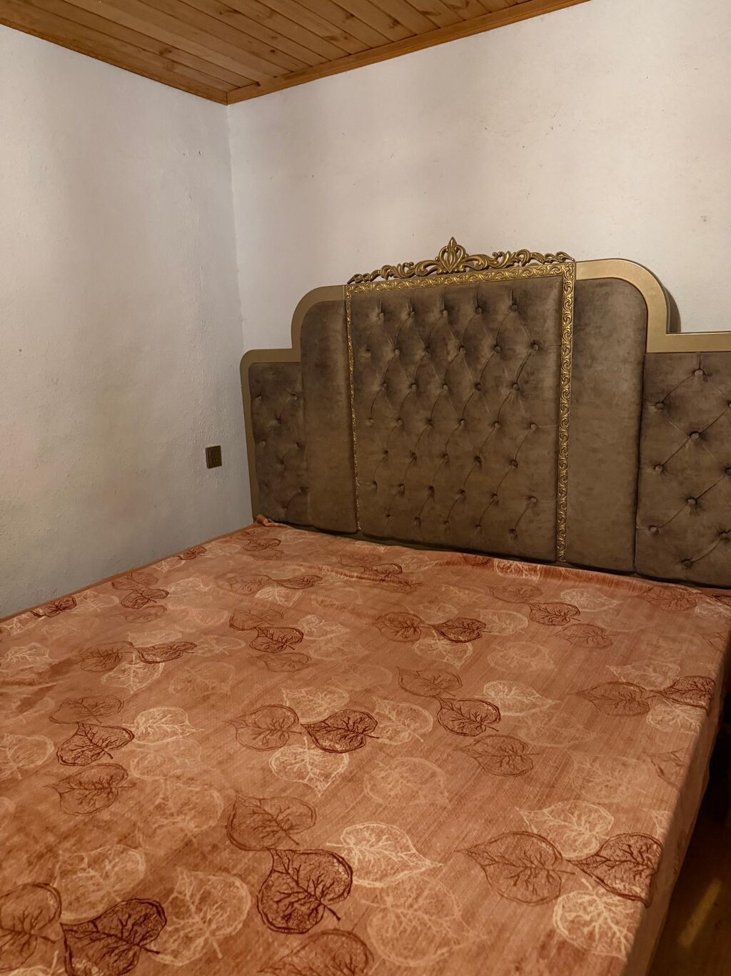 Klassik üslubda yataq otağı mebel dəsti Tərkib: - İki nəfərlik — Yataq otağı mobilya dəstləri, Bakı (8)