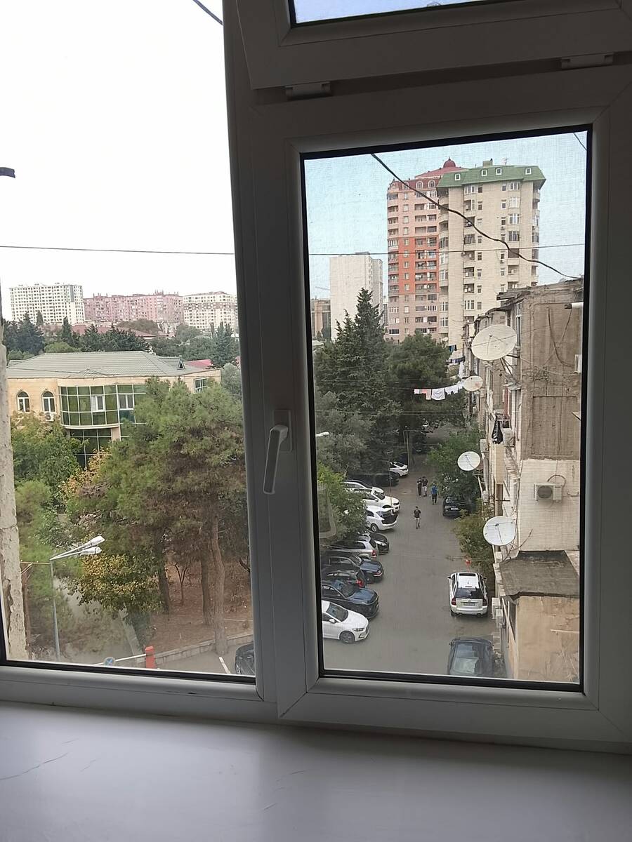 Satılır 1 otaqlı köhnə tikili 35 m² — Mənzil, Bakı (11)
