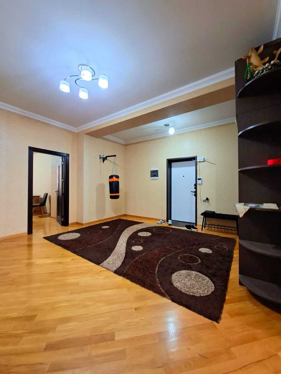 İcarəyə verilir 3 otaqlı yeni tikili 135 m² — Mənzil, Bakı (2)