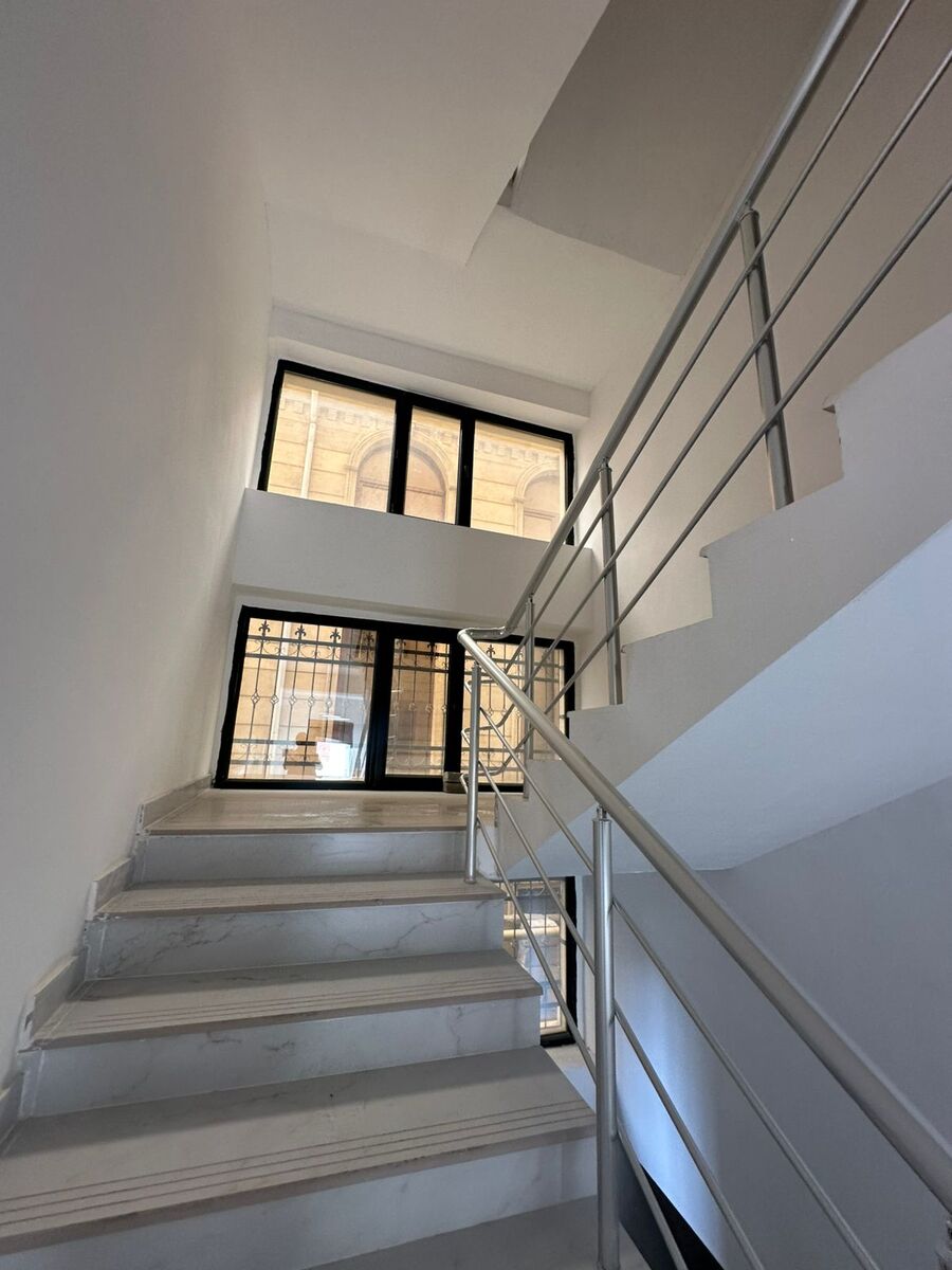 İcarəyə verilir 15 otaqlı ofis 1000 m² — Ofis, Bakı (7)