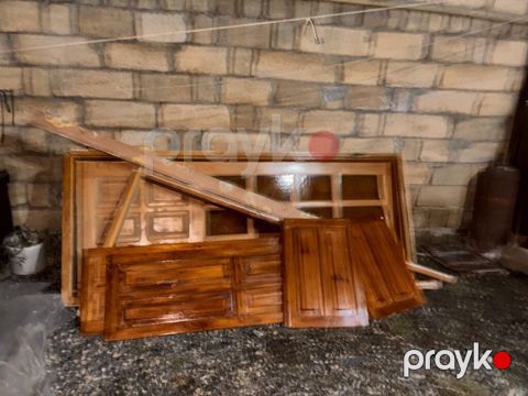 Qapilar 3 ədəd 1 biri iki laylıdı hamısı bir yerde 130 manata — Bakı