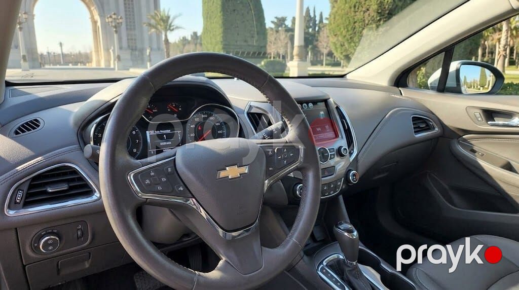 Chevrolet Cruze: 1.4 l 2016 il 215000 km Sedan — Avtomobillər, Gəncə