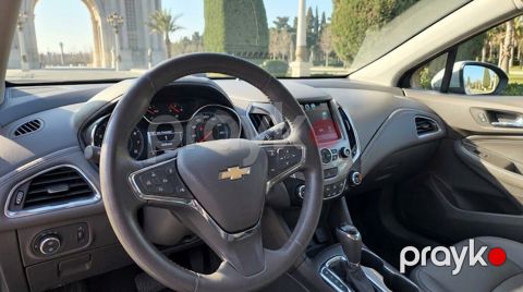 Chevrolet Cruze: 1.4 l 2016 il 215000 km Sedan — Gəncə