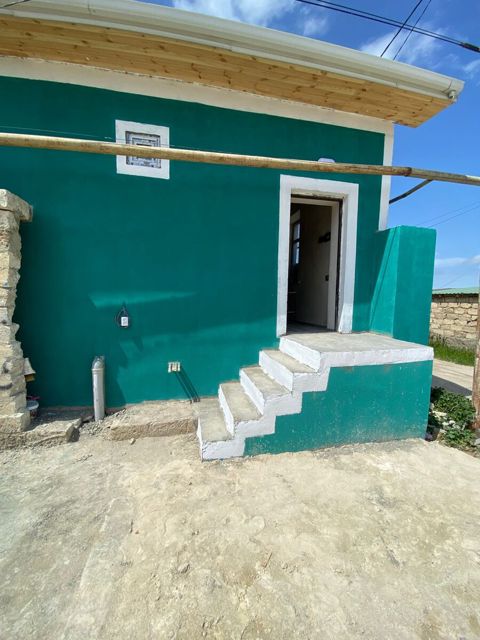 Satılır 2 otaqlı həyət evi/bağ evi 37 m² — Bakı