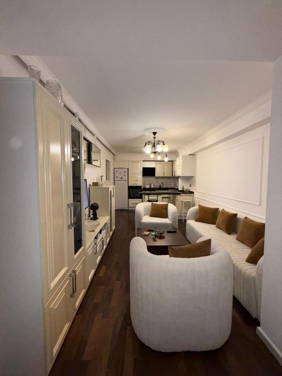 Satılır 2 otaqlı köhnə tikili 60 m² — Mənzil, Bakı (2)