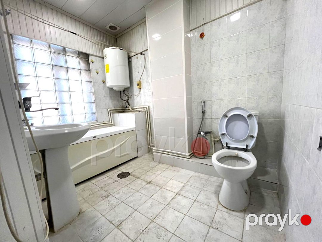 Satılır 3 otaqlı köhnə tikili 105 m² — Mənzil, Bakı (11)