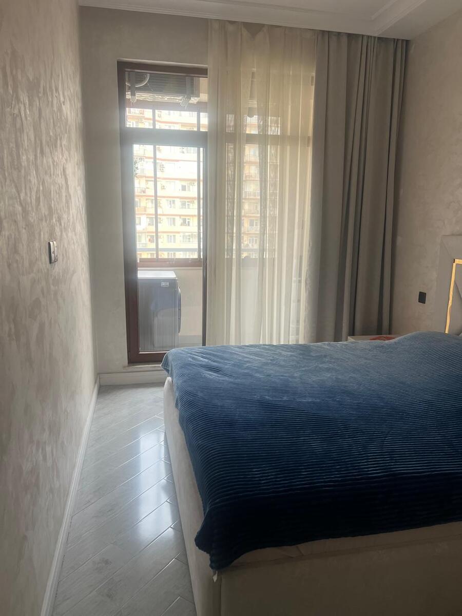 Satılır 3 otaqlı yeni tikili 75 m² — Mənzil, Bakı (4)