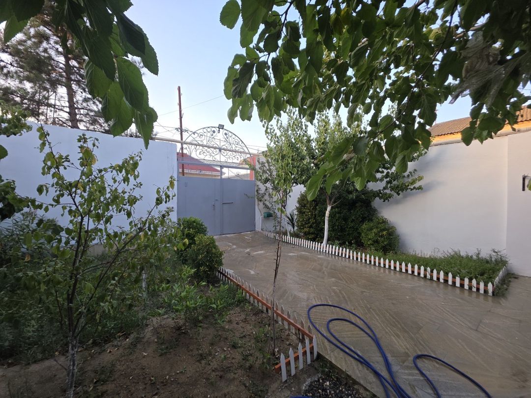 Satılır 4 otaqlı həyət evi/bağ evi 110 m² — Ev, villa, Bakı (3)
