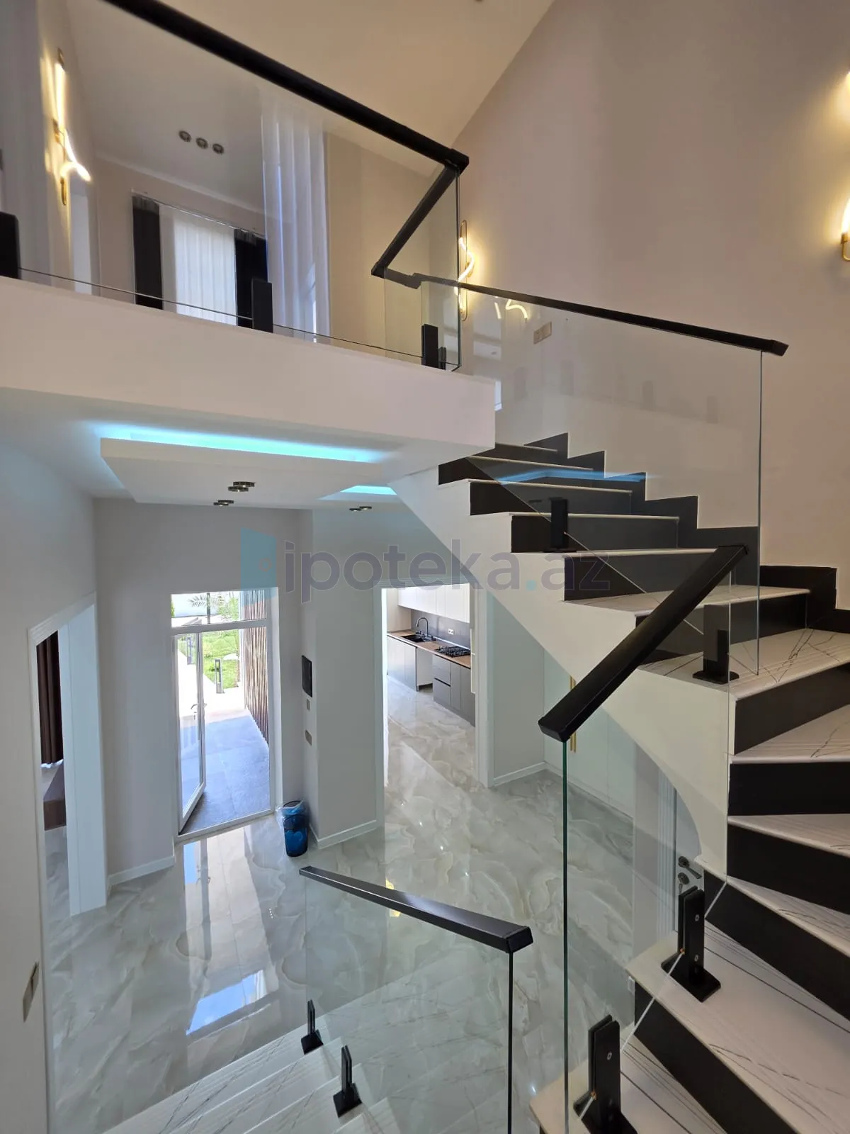 Satılır: 4 Otaq, Bağlar, Xəzər r., Şüvəlan q., 200.00 m² — Torpaq, Şüvəlan (11)