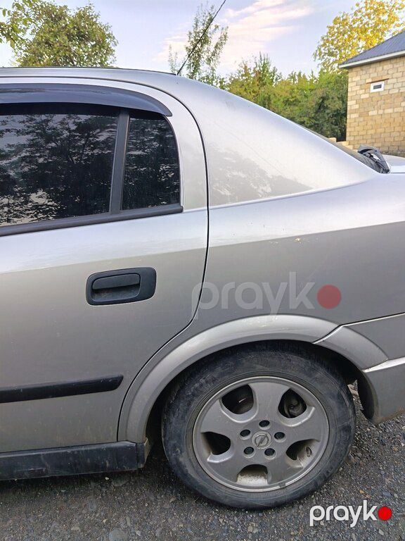Opel Astra, 1.8 L, 2000 il, 630 000 km — Avtomobillər, Qəbələ (7)
