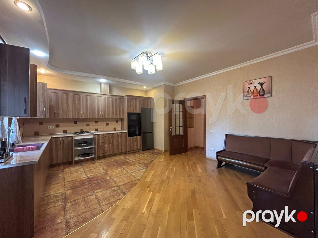 İcarəyə verilir 4 otaqlı yeni tikili 210 m² — Mənzil, Bakı (11)