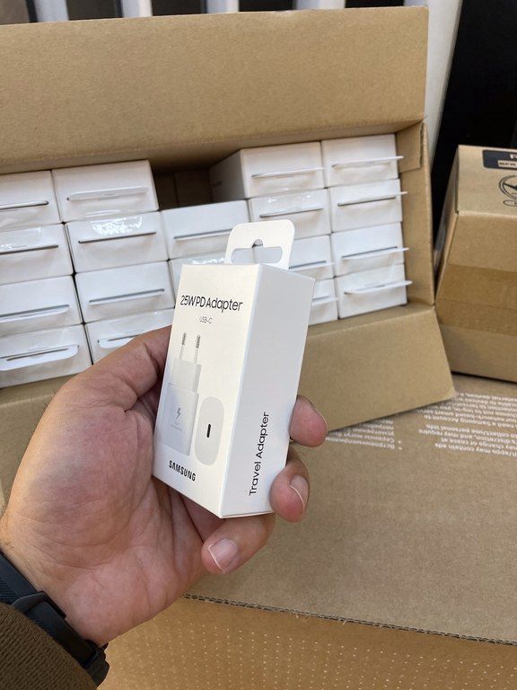"Samsung 25W" adapter başlıqları — Smartfonlar, Bakı (8)