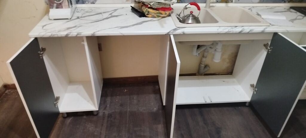 Mətbəx mebel dəsti – kompakt modullu sistem - Rəng və dizayn: Tünd — Mətbəx mobilyası, Bakı (3)