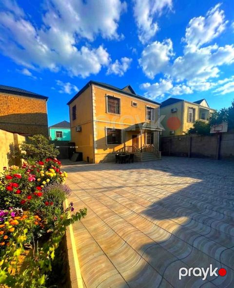 Satılır 4 otaqlı həyət evi/bağ evi 150 m²