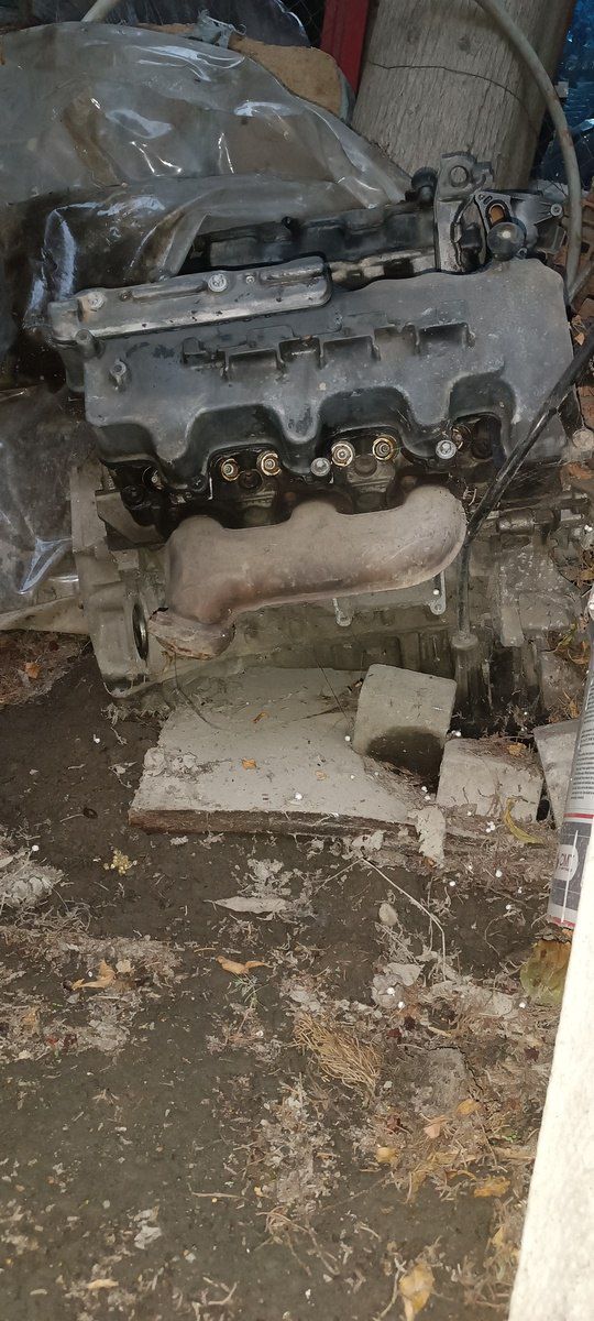 Mercedes mühərriki 2.4 — Ehtiyat hissələri və aksesuarlar, Bakı