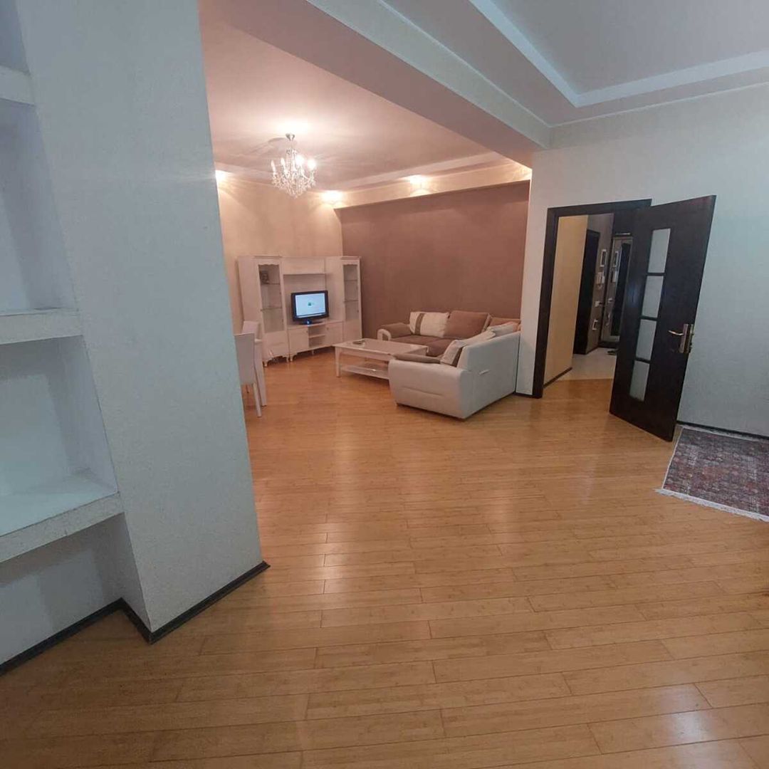 İcarəyə verilir 3 otaqlı yeni tikili 93 m² — Mənzil, Bakı (10)