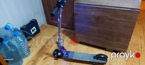 Elektrik skuter barter var Xüsusiyyətlər: - Kompakt, qatlanan şəhər — Sanqaçal