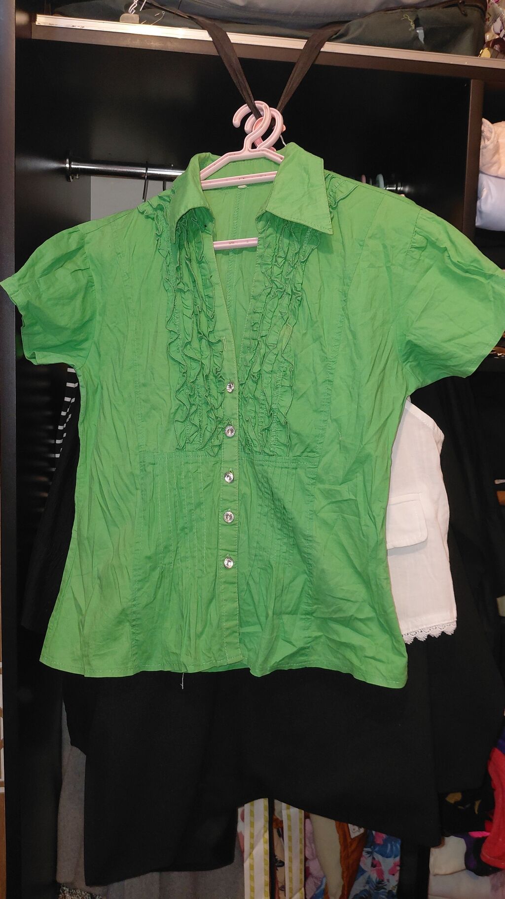 Maksimun 10 alana 1 manatdan Qadın üst geyimləri dəsti 1) Ağ T‑shirt — Futbolka və polo, Bakı (5)