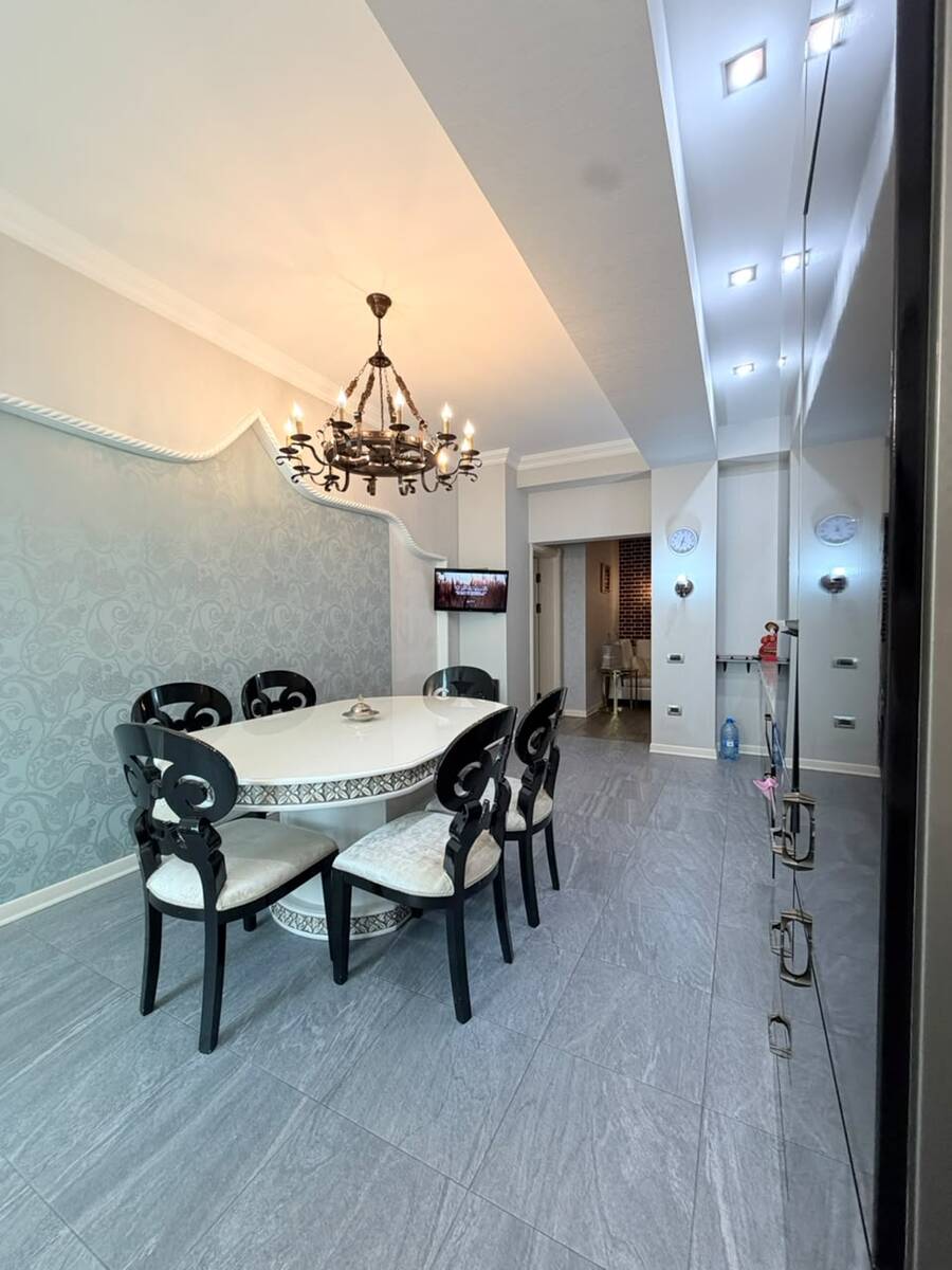 Satılır 4 otaqlı yeni tikili 219 m² — Mənzil, Bakı (8)