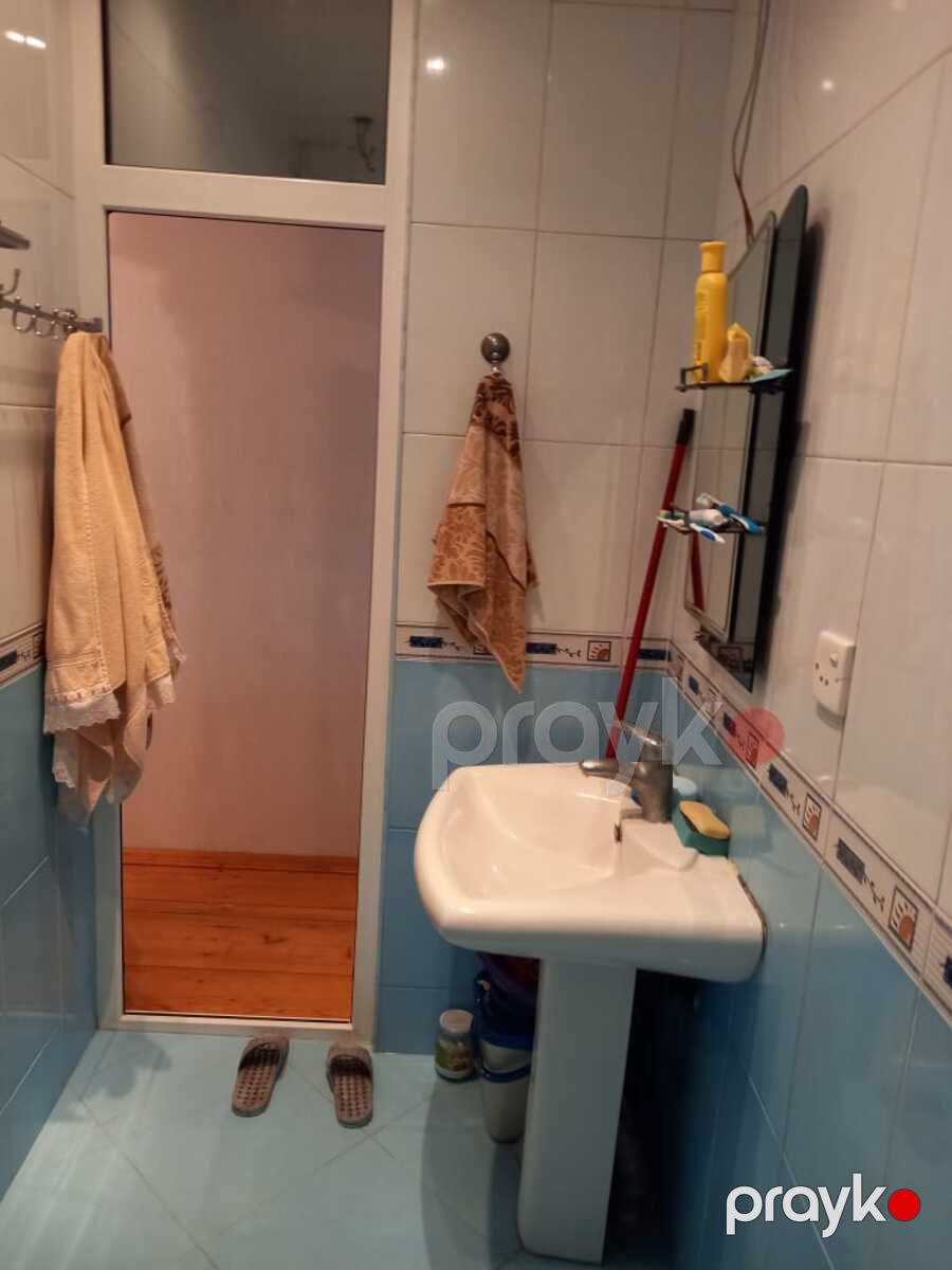Satılır 4 otaqlı köhnə tikili 110 m² — Mənzil, Bakı (12)